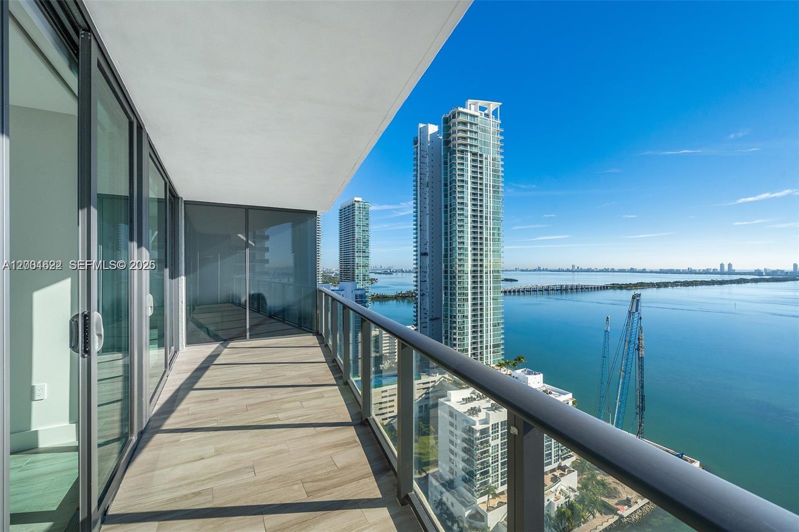 460 NE 28th St #2707, Miami FL 33137