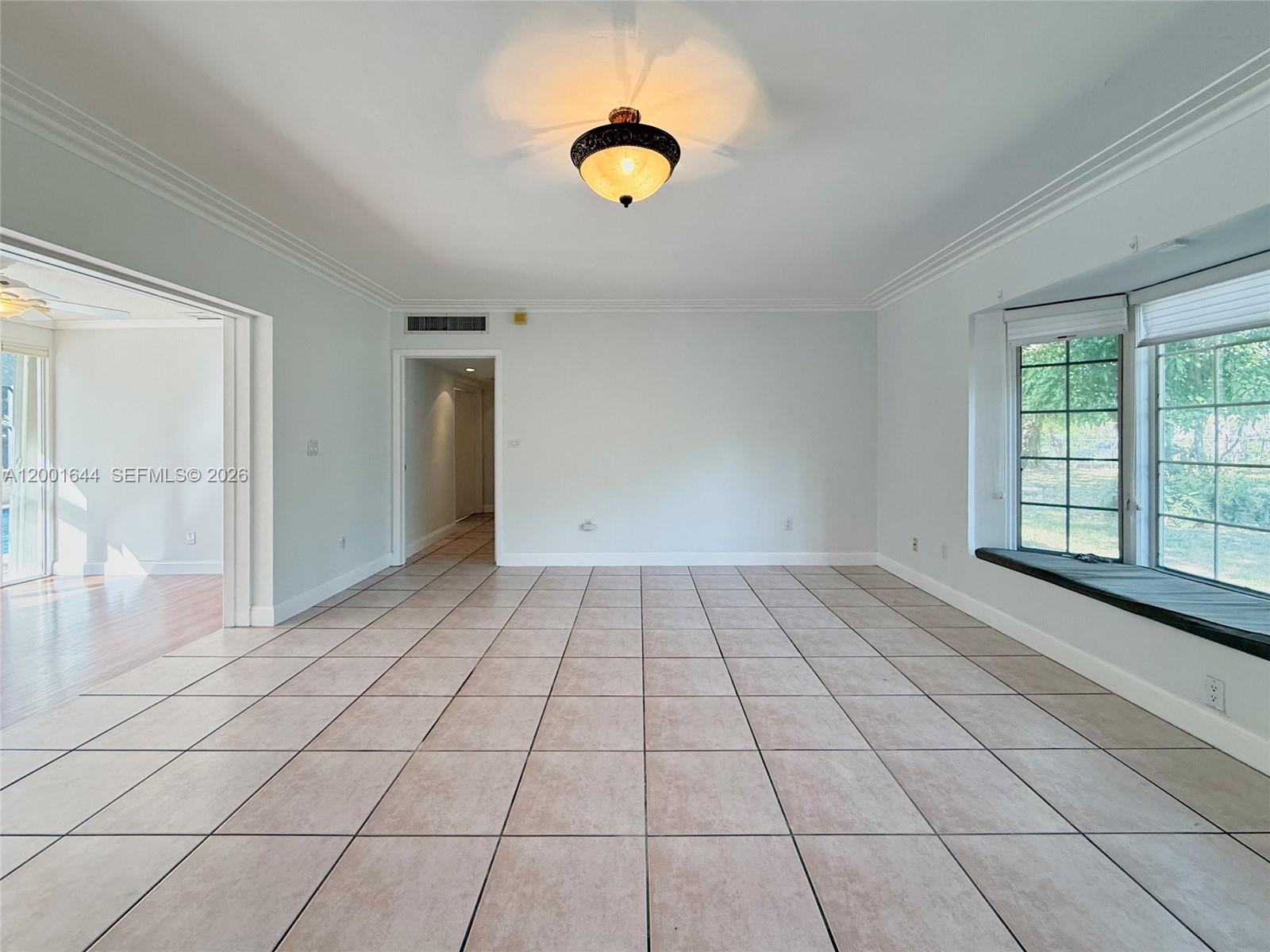 6282 SW 133rd St, Pinecrest FL 33156
