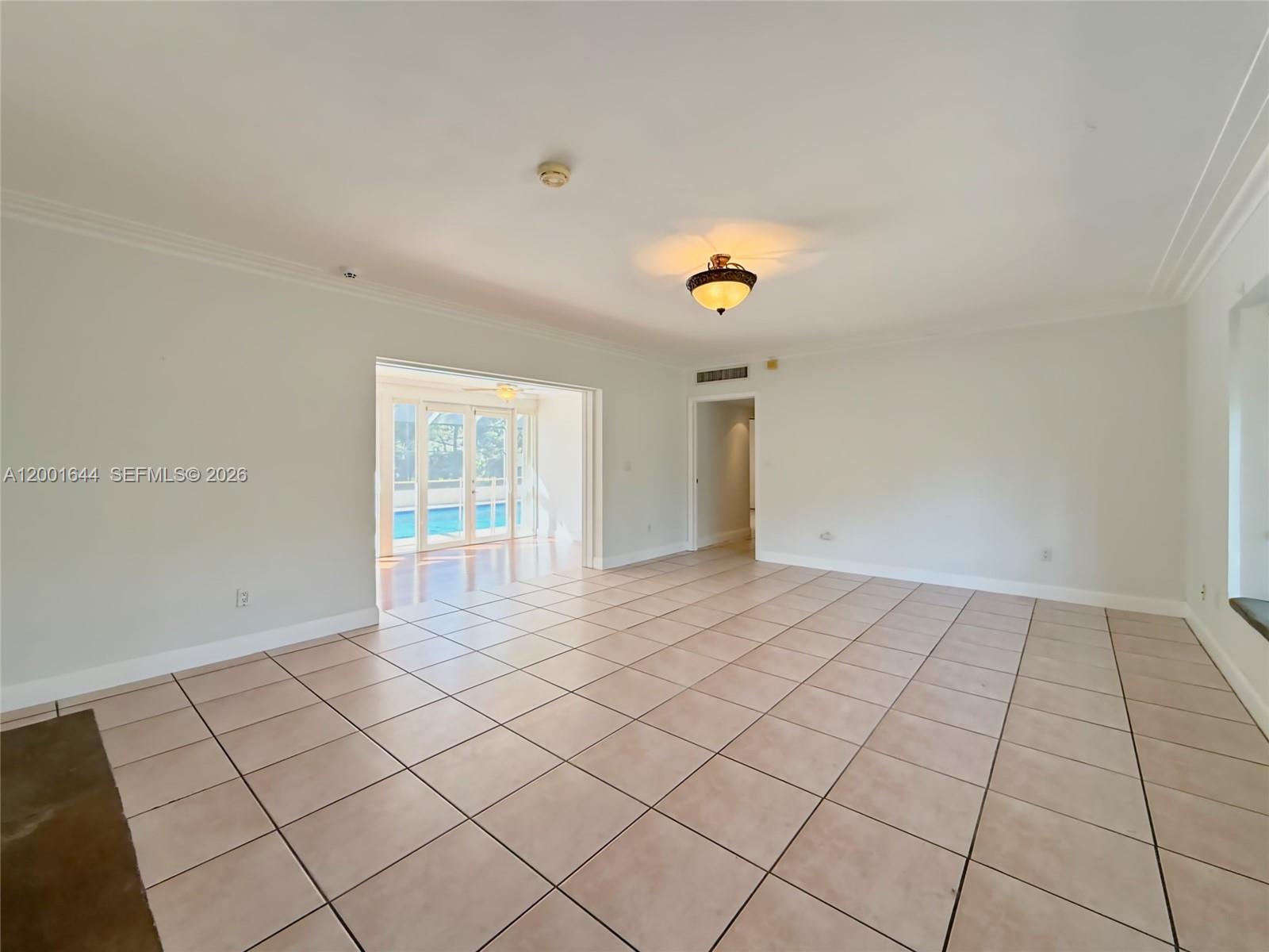 6282 SW 133rd St, Pinecrest FL 33156