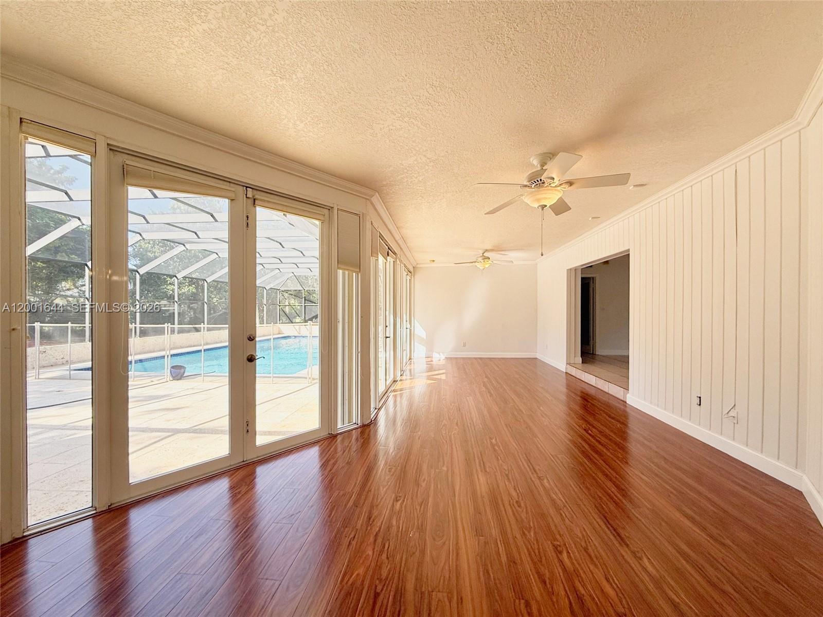 6282 SW 133rd St, Pinecrest FL 33156