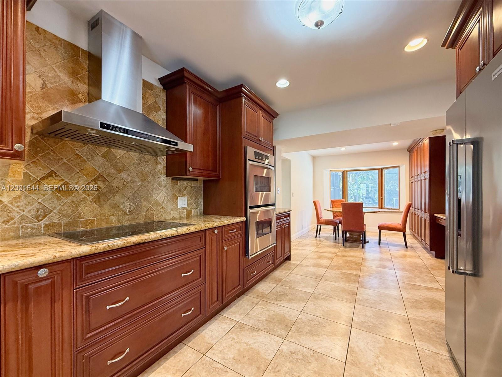 6282 SW 133rd St, Pinecrest FL 33156