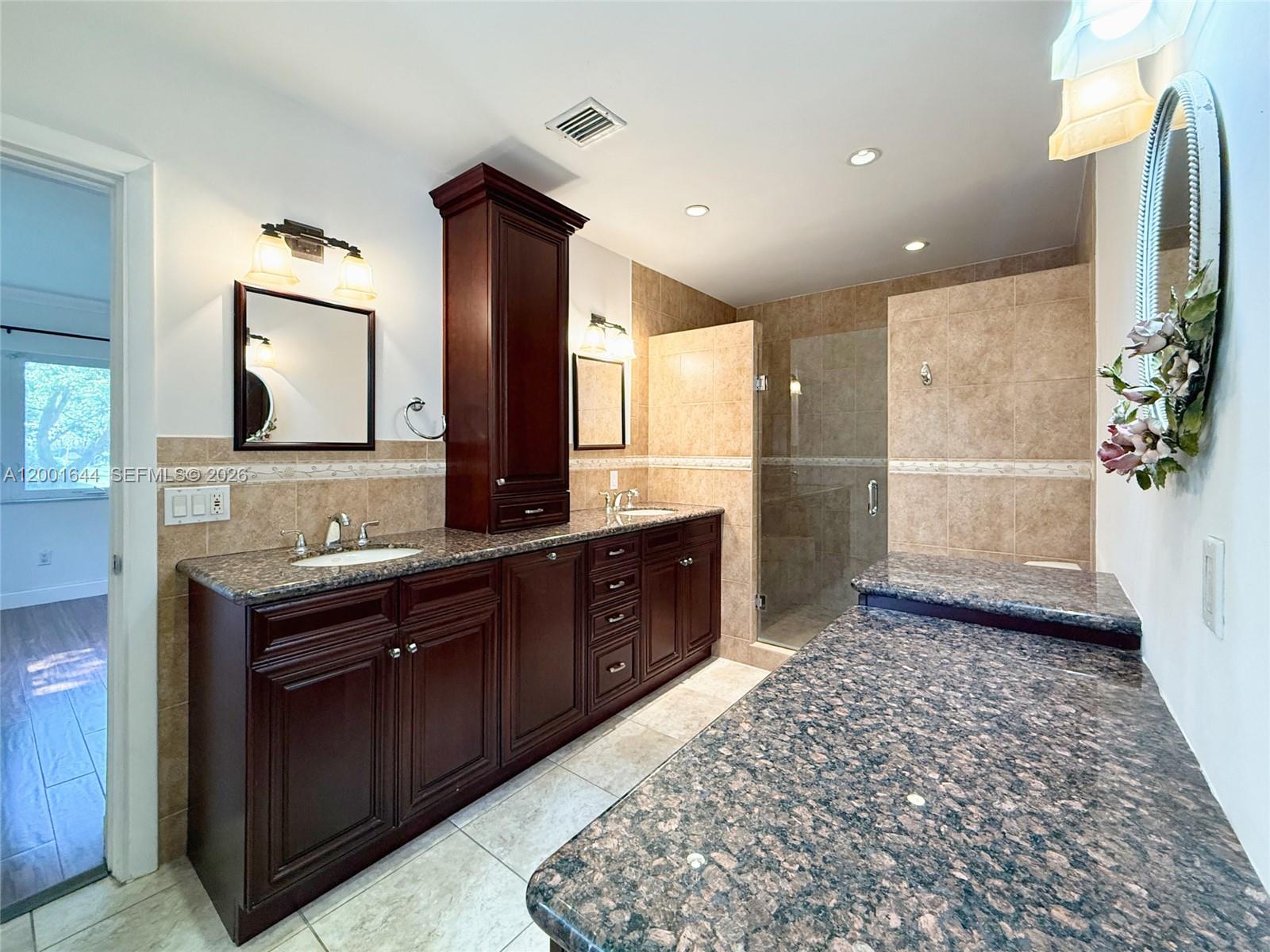 6282 SW 133rd St, Pinecrest FL 33156