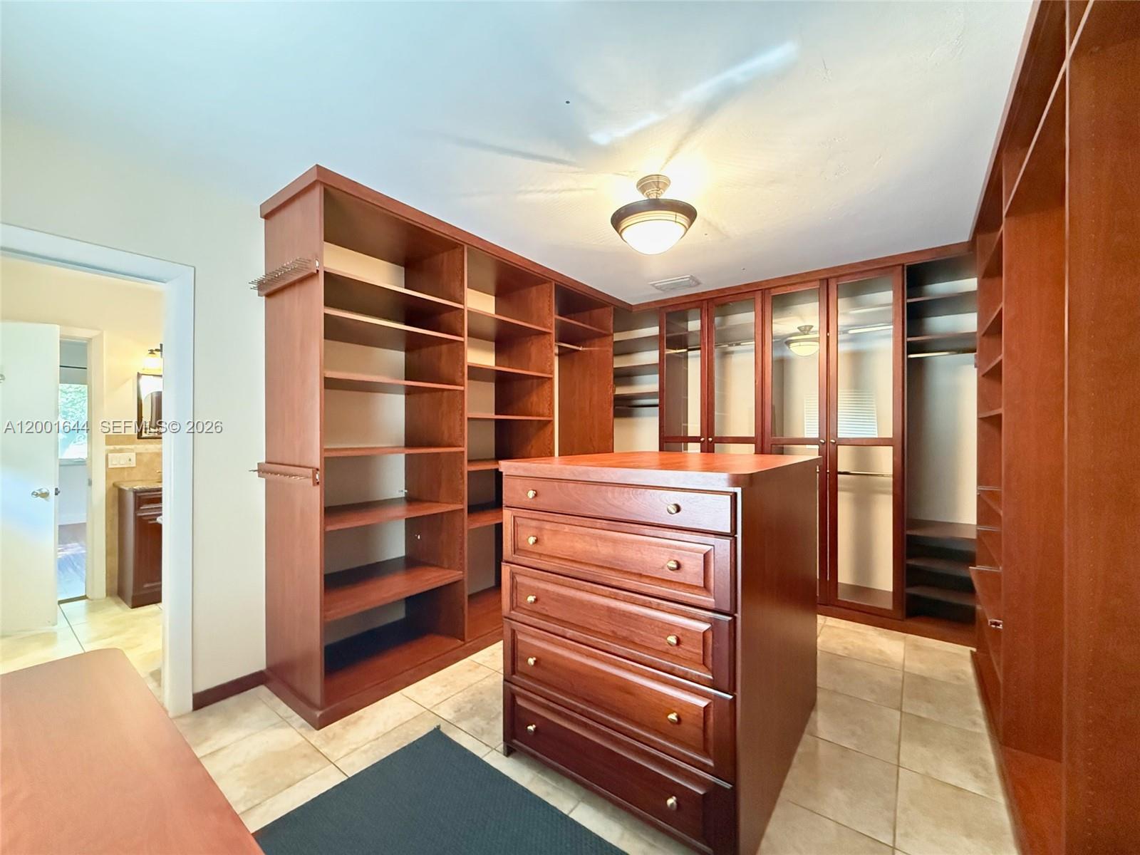 6282 SW 133rd St, Pinecrest FL 33156