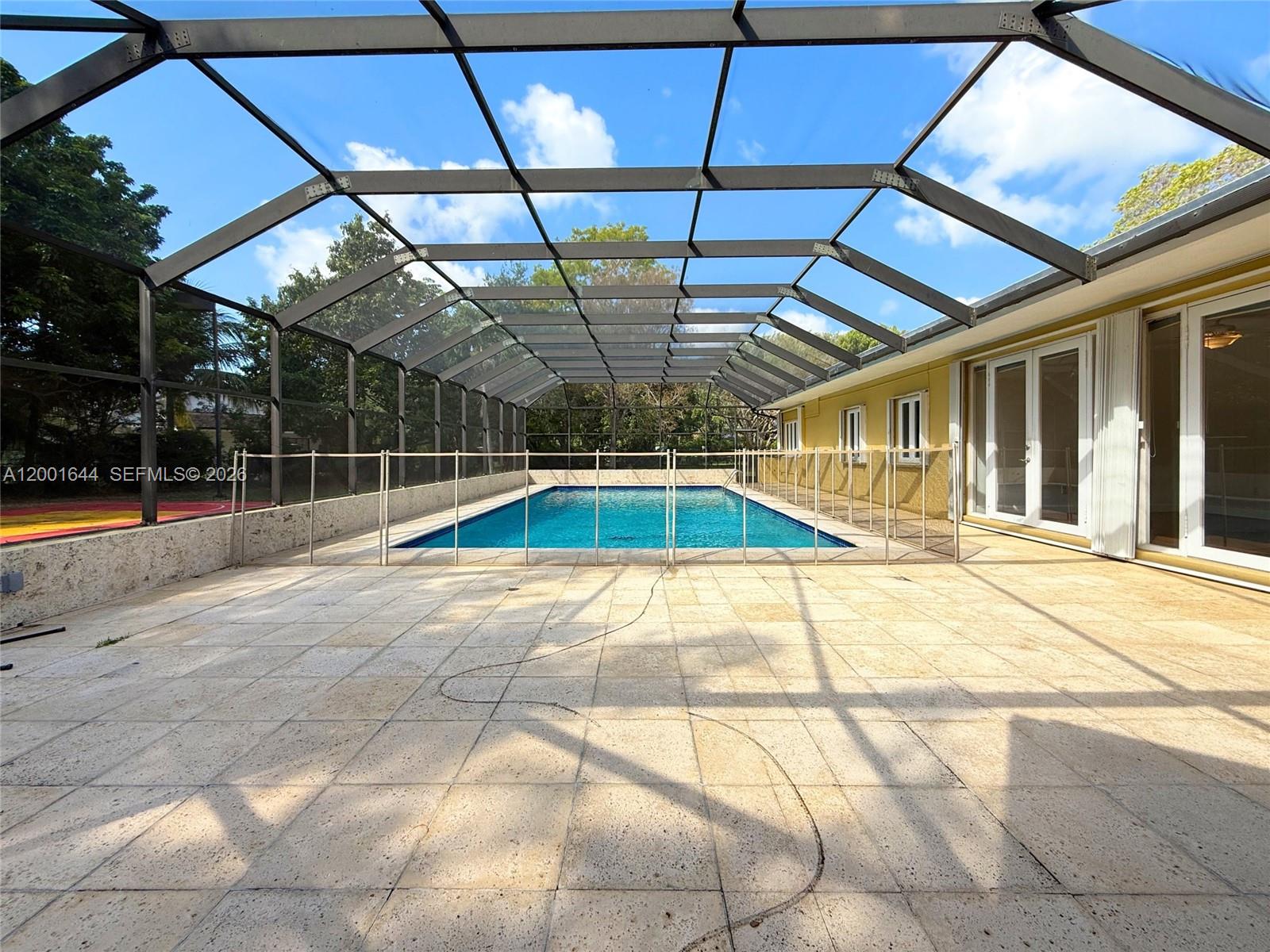 6282 SW 133rd St, Pinecrest FL 33156
