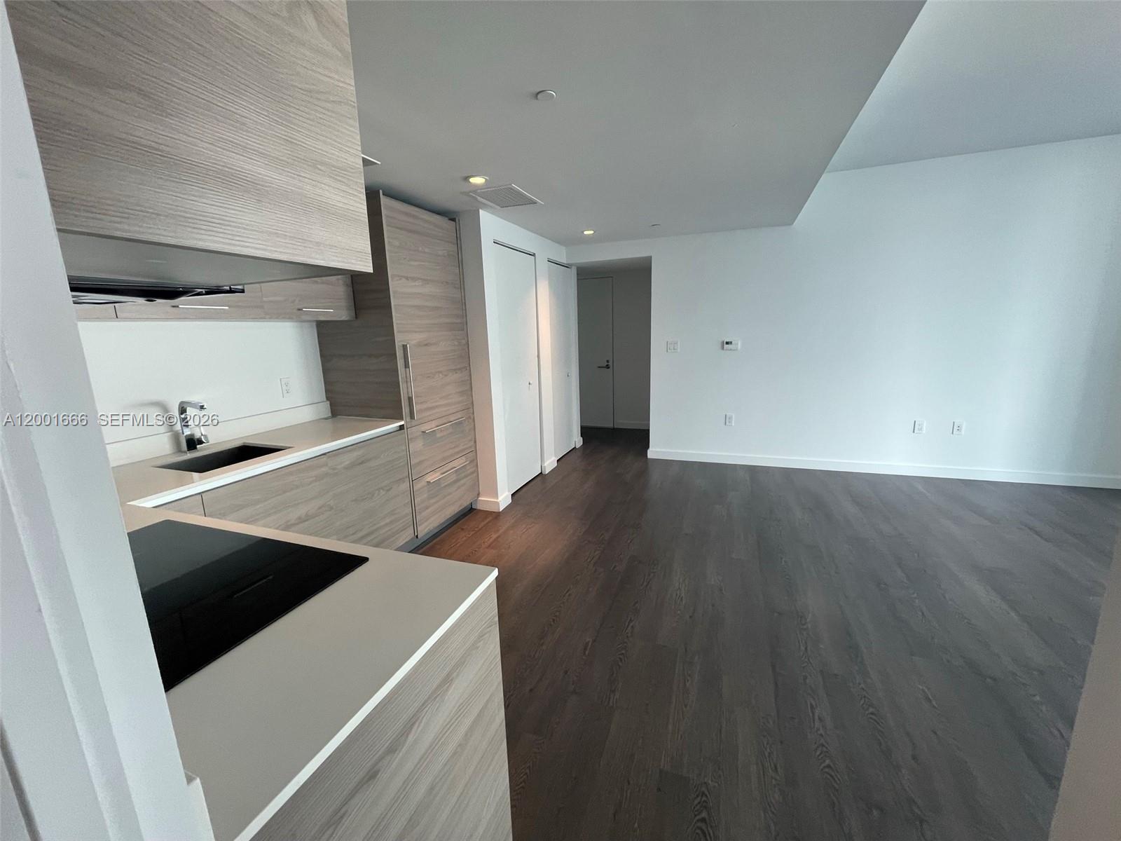 1300 S Miami Ave #1107, Miami FL 33130