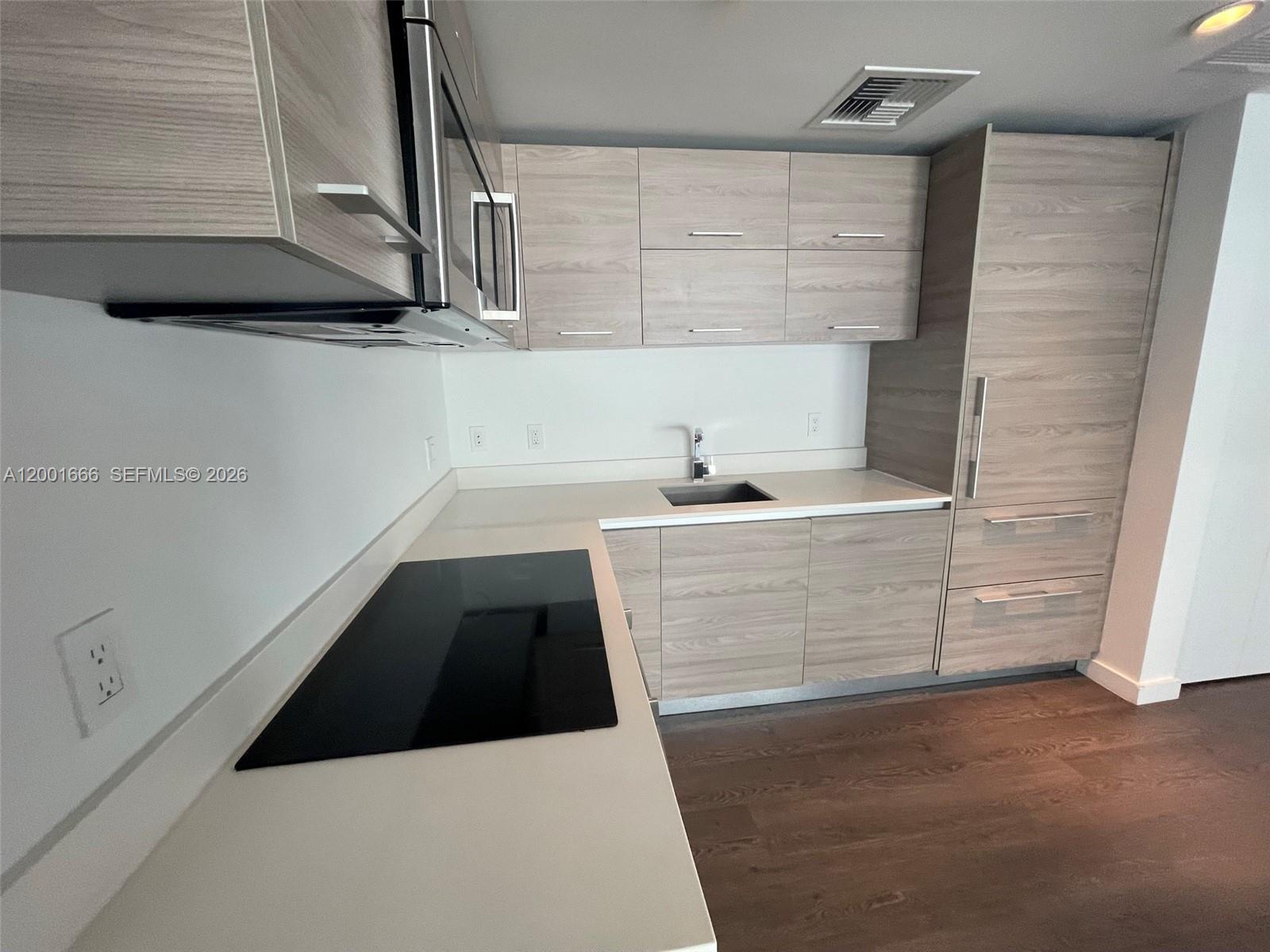 1300 S Miami Ave #1107, Miami FL 33130
