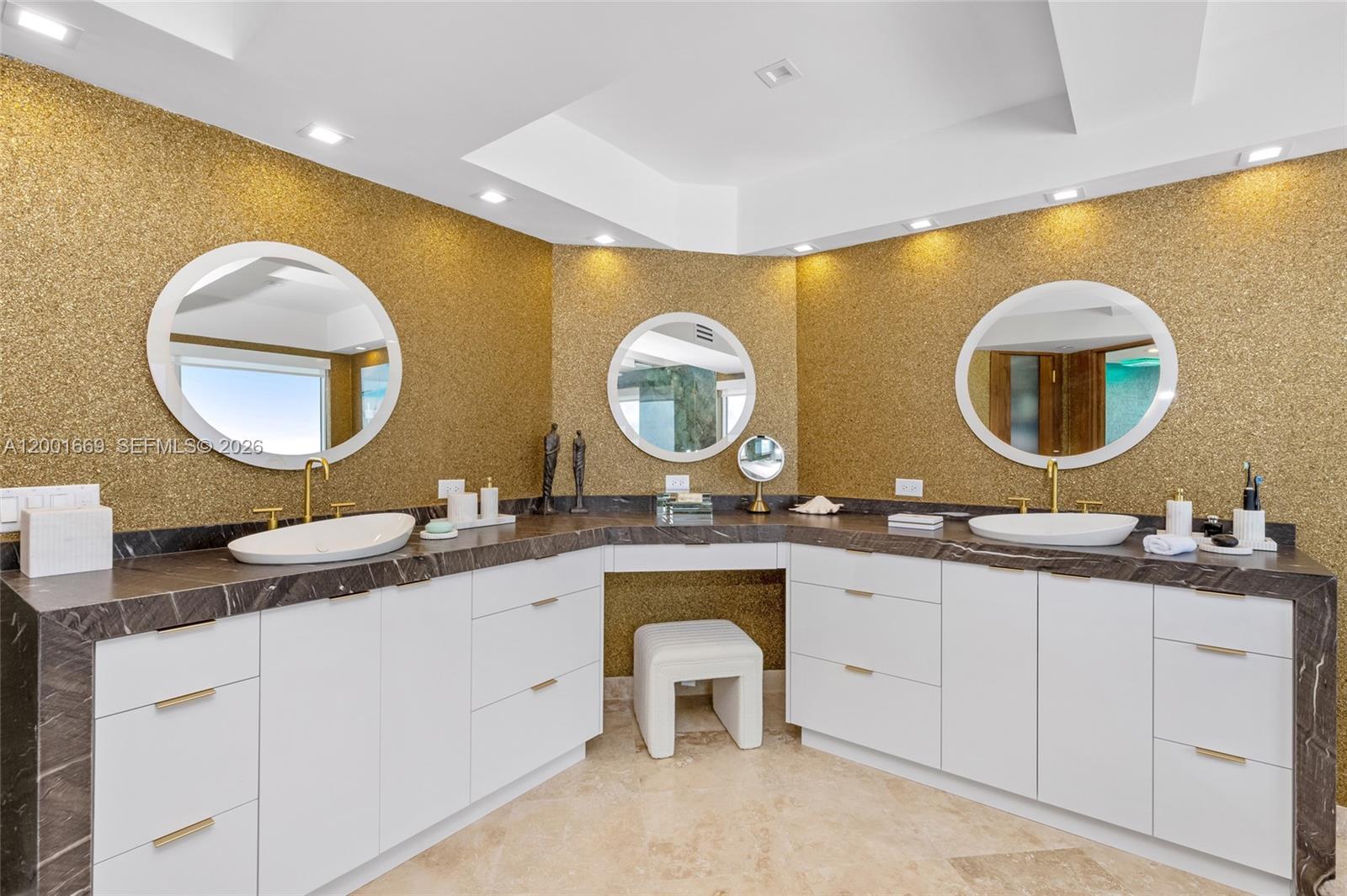 2100 N Ocean Blvd #15B, Fort Lauderdale FL 33305