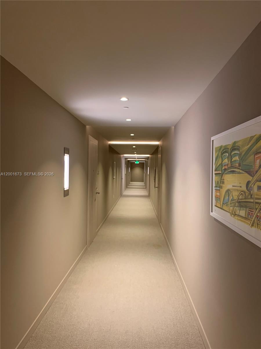 1000 Brickell Plz #3904, Miami FL 33131