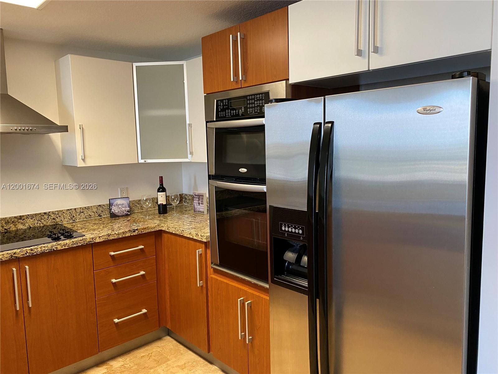 170 SE 14th St #2807, Miami FL 33131