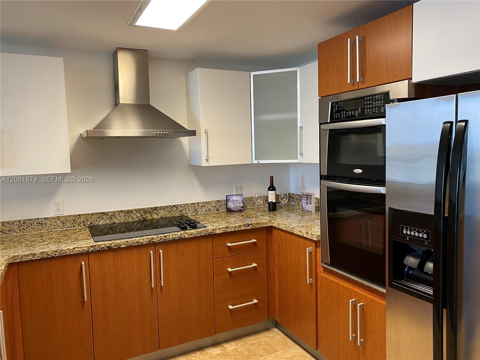 170 SE 14th St #2807, Miami FL 33131