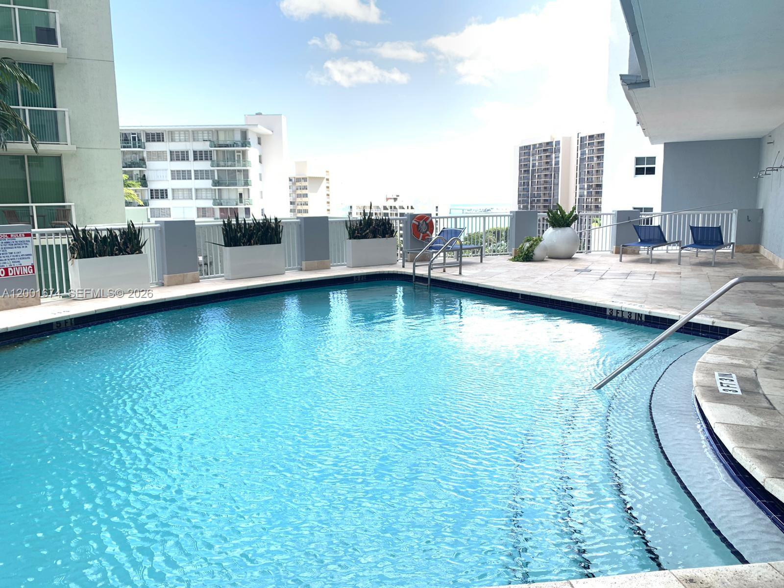 170 SE 14th St #2807, Miami FL 33131