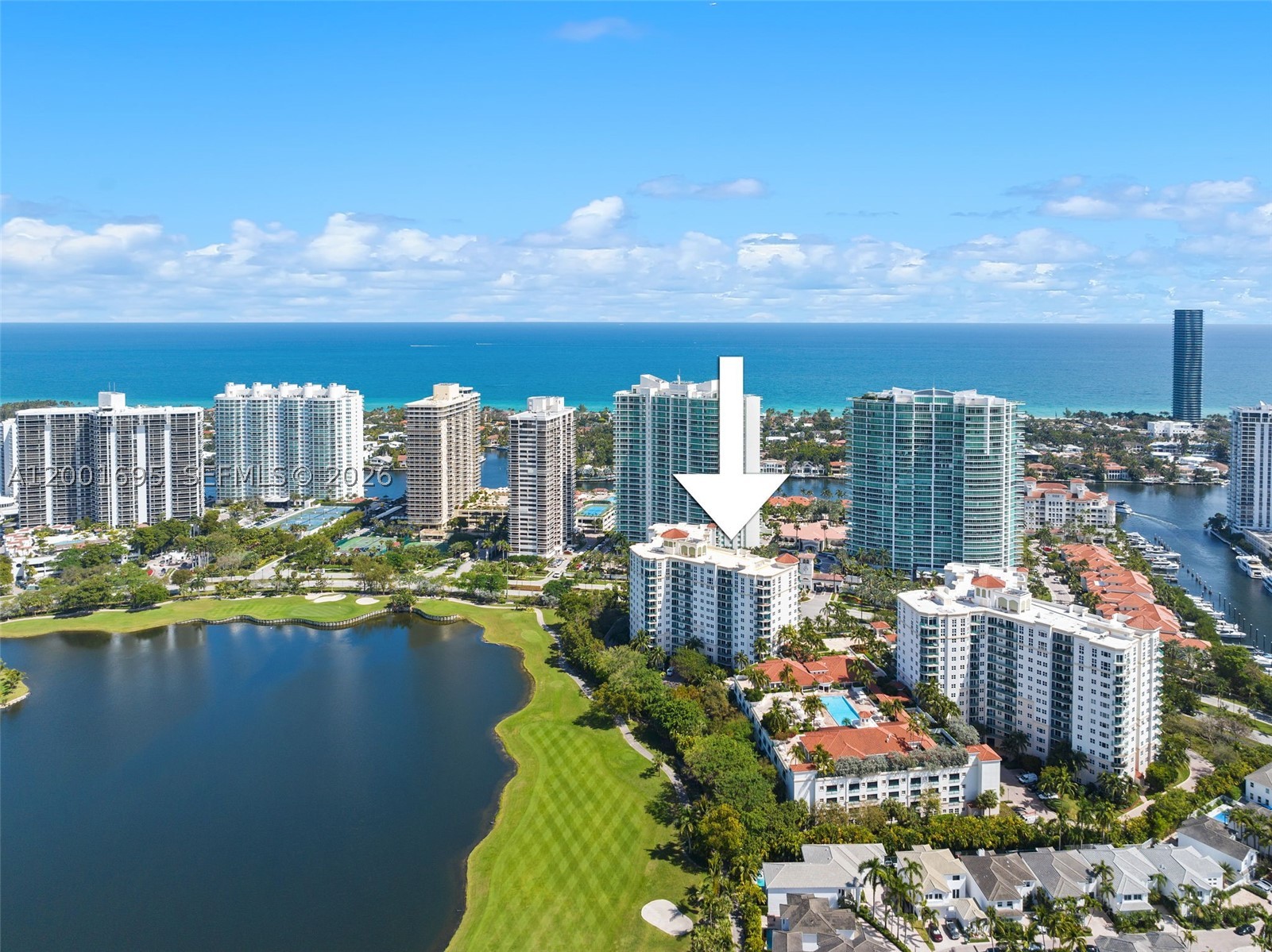 20000 E Country Club Dr #314, Aventura FL 33180