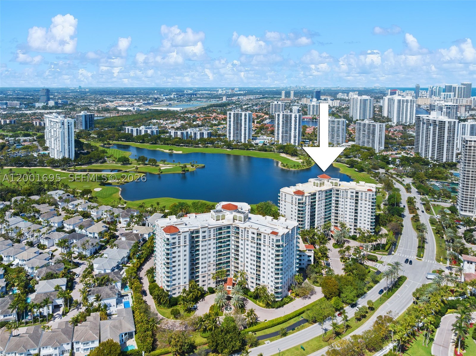 20000 E Country Club Dr #314, Aventura FL 33180