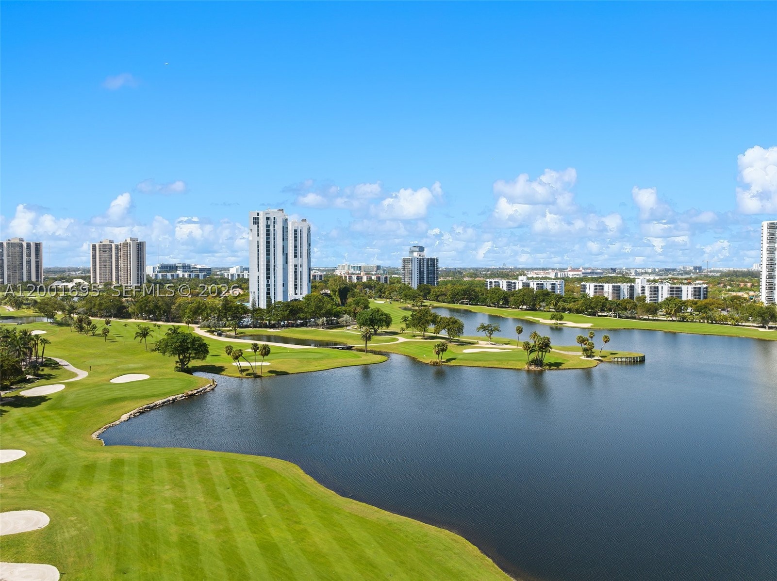 20000 E Country Club Dr #314, Aventura FL 33180