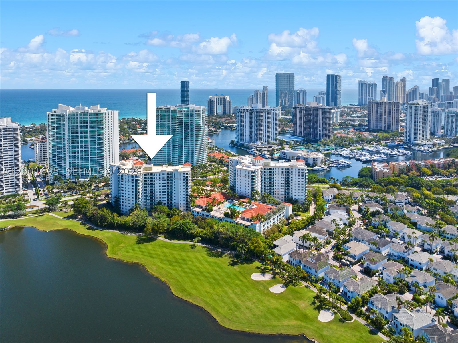 20000 E Country Club Dr #314, Aventura FL 33180