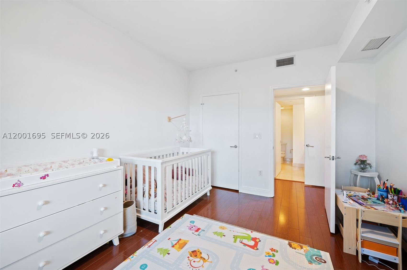 20000 E Country Club Dr #314, Aventura FL 33180