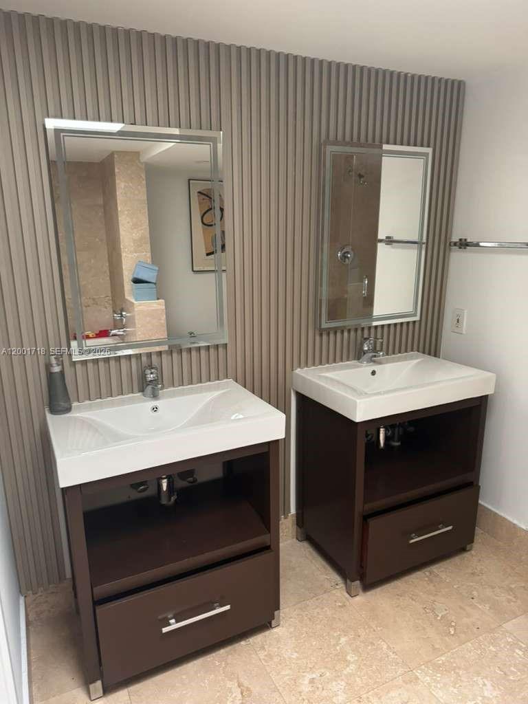 121 Crandon Blvd #462, Key Biscayne FL 33149