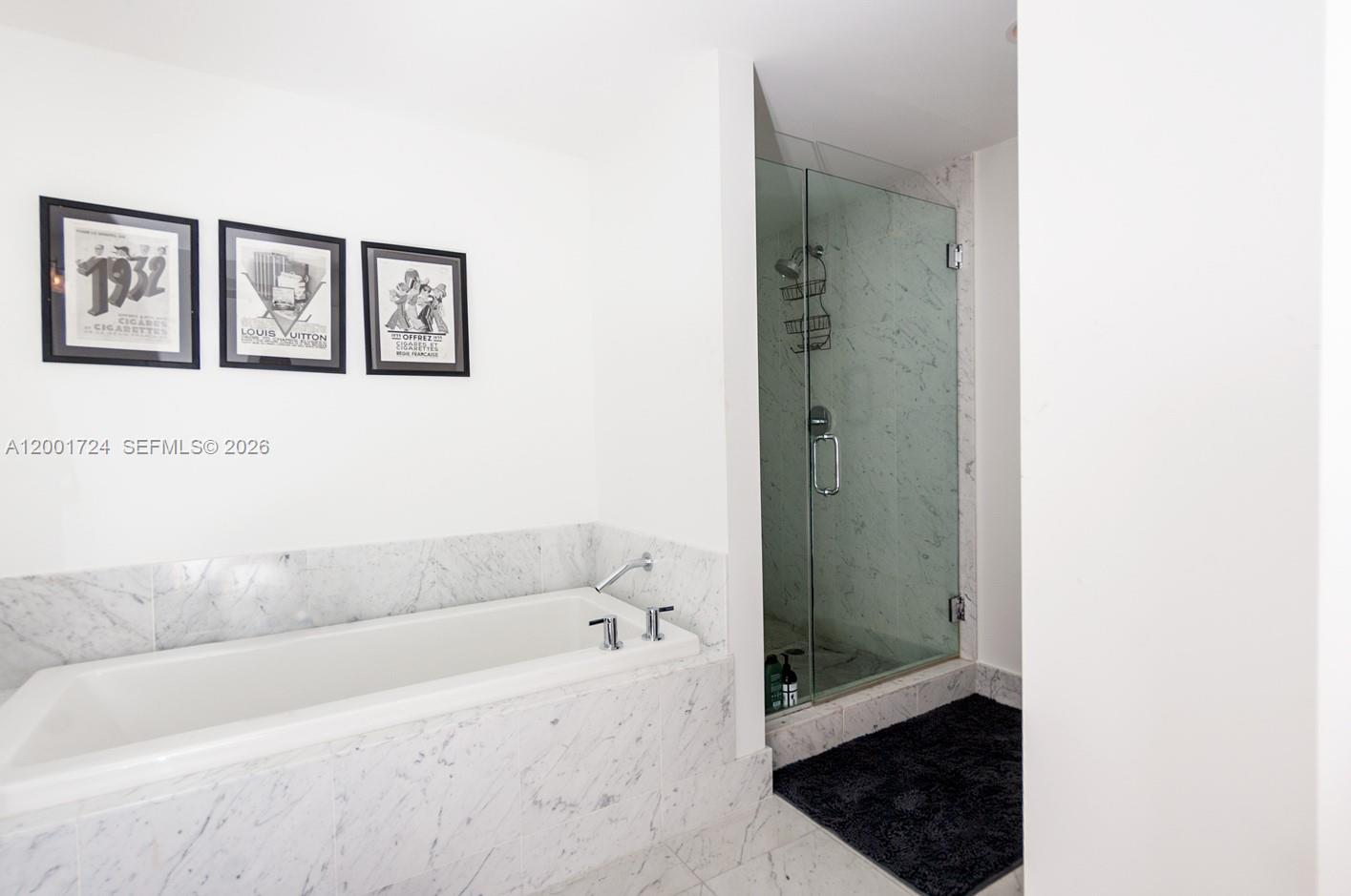 244 Biscayne Blvd #4104, Miami FL 33132