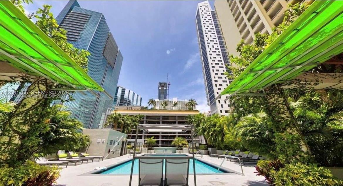 185 SE 14th Ter #2701, Miami FL 33131