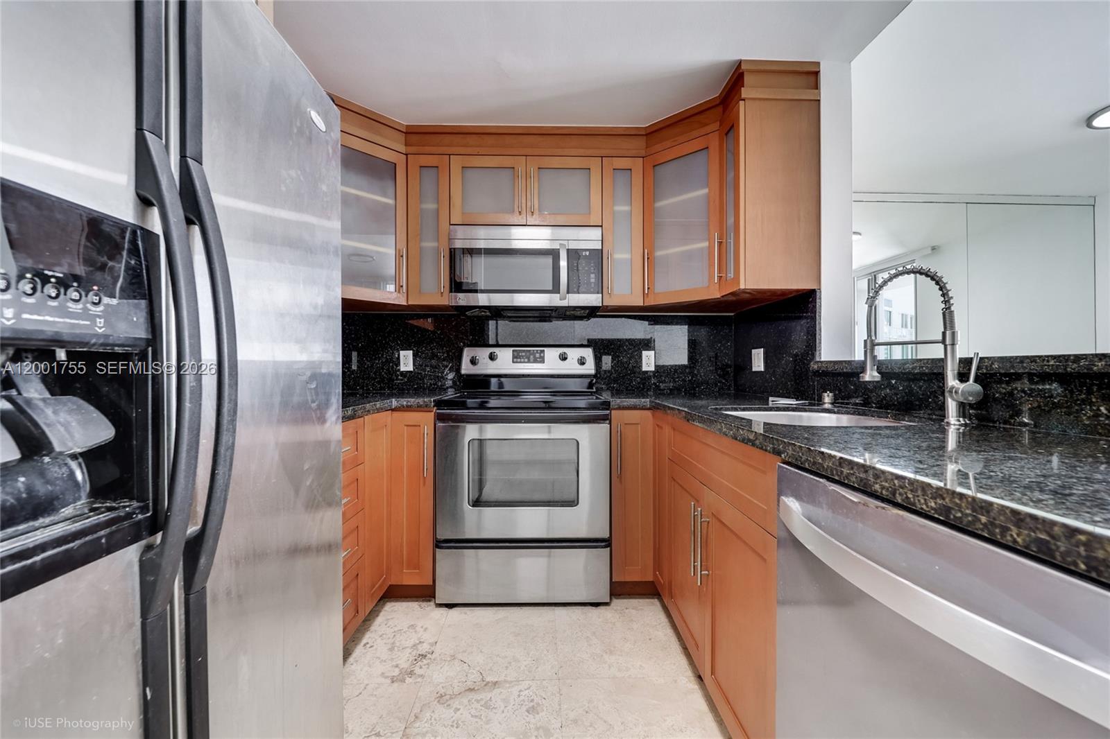185 SE 14th Ter #2701, Miami FL 33131