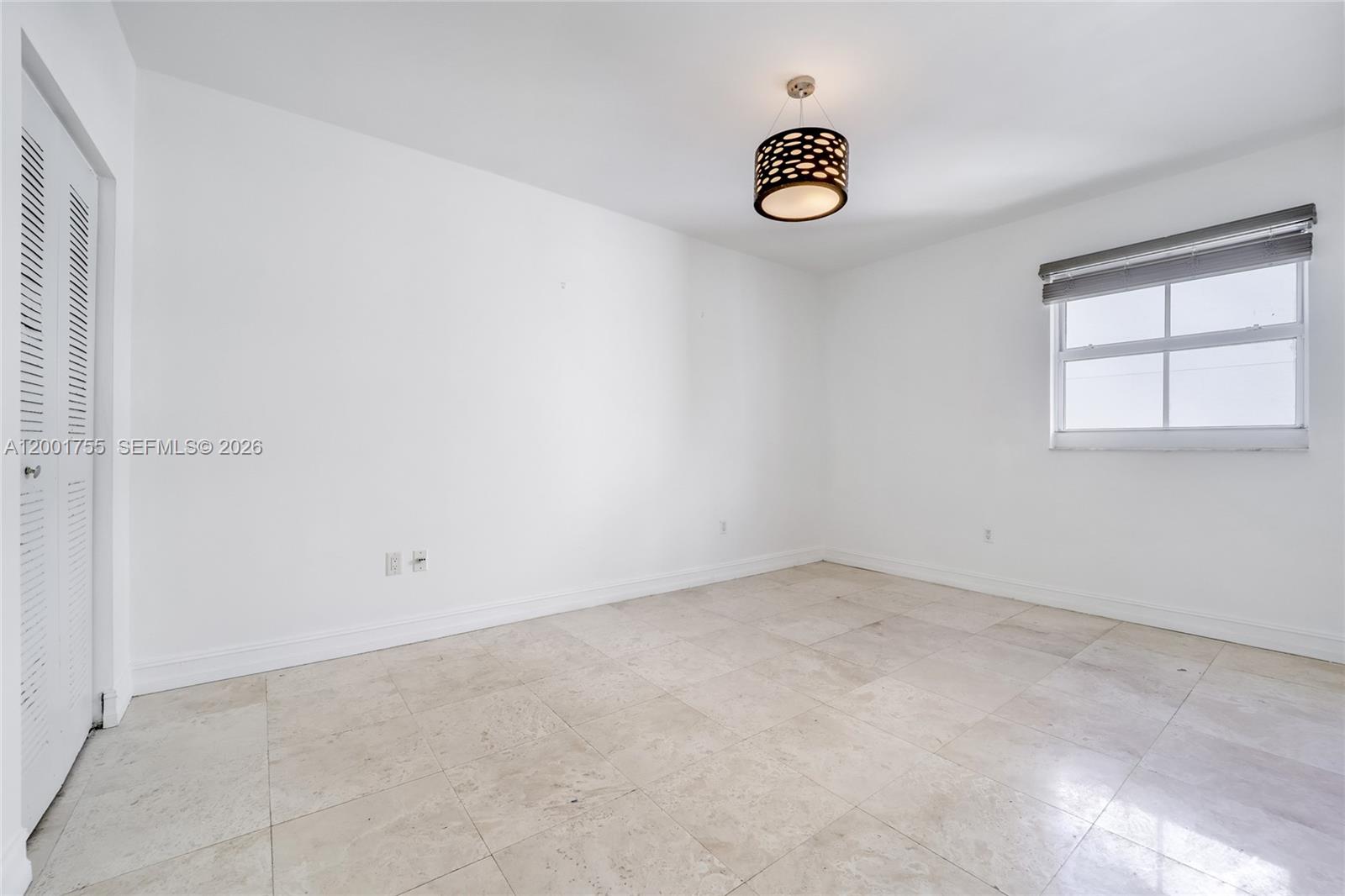 185 SE 14th Ter #2701, Miami FL 33131