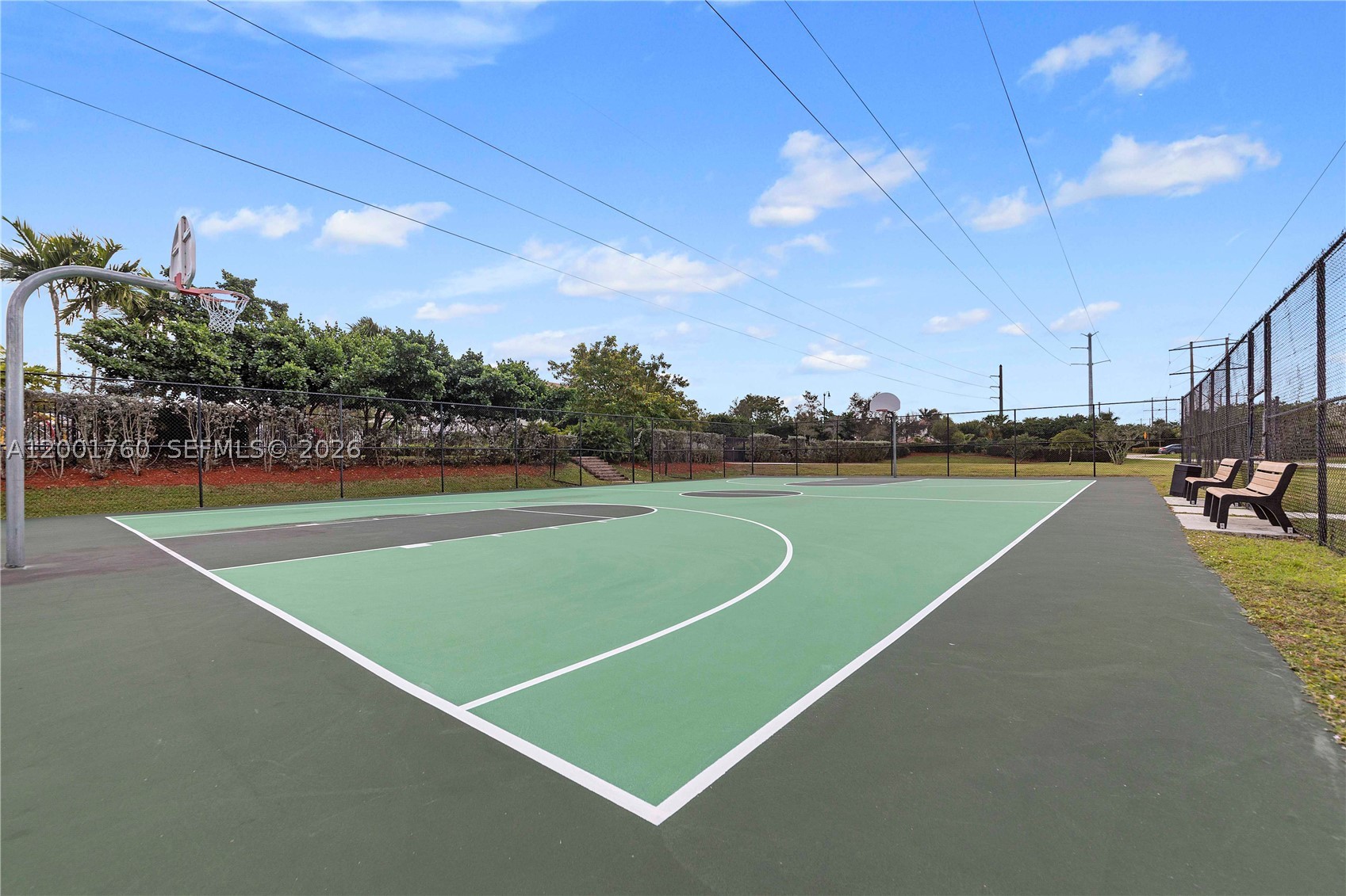 8537 NW 39th Ct, Cooper City FL 33024