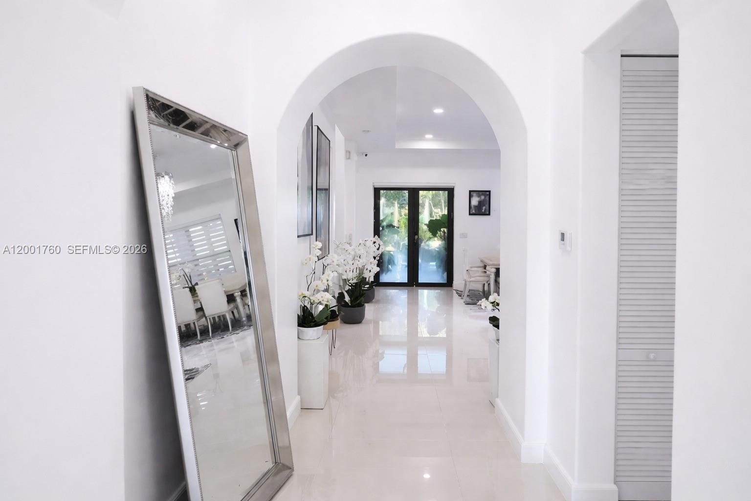 8537 NW 39th Ct, Cooper City FL 33024