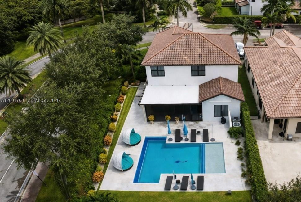8537 NW 39th Ct, Cooper City FL 33024