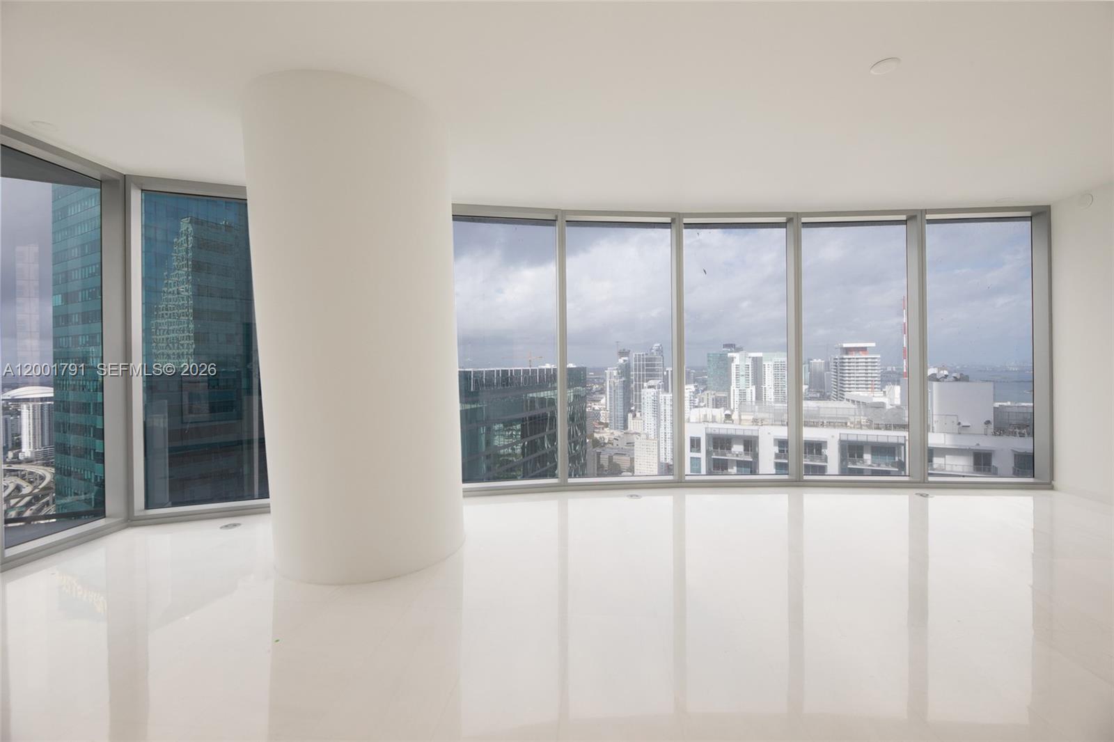 300 Biscayne Boulevard Way #4708W, Miami FL 33131