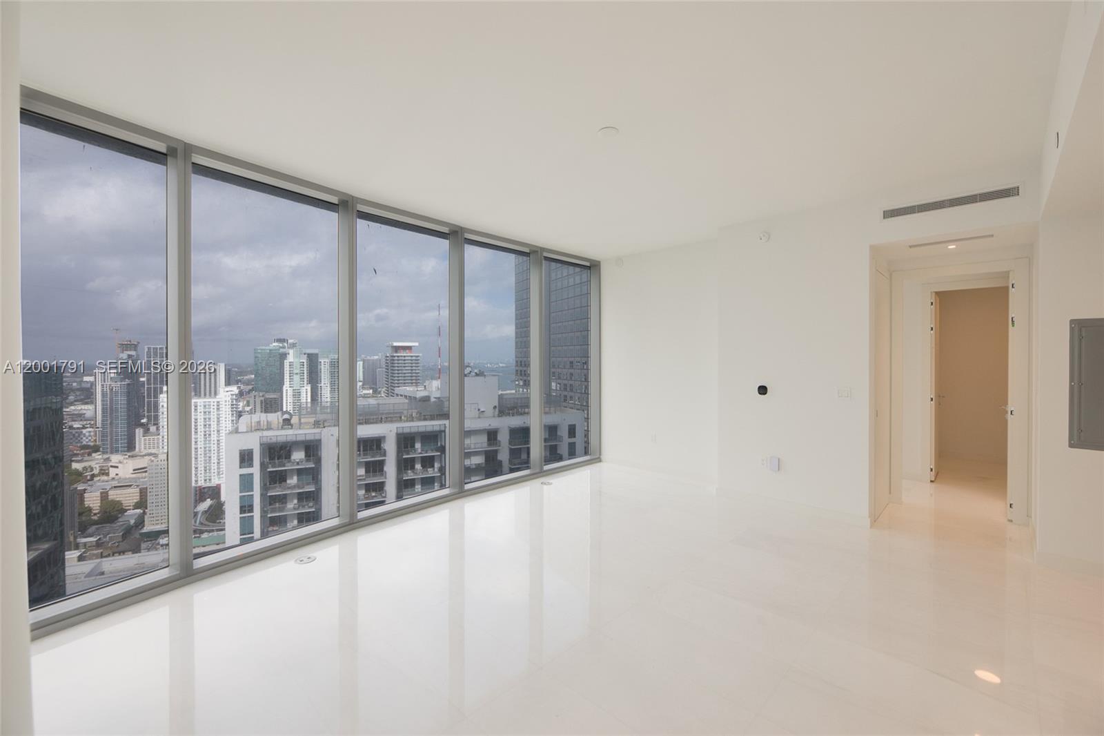 300 Biscayne Boulevard Way #4708W, Miami FL 33131