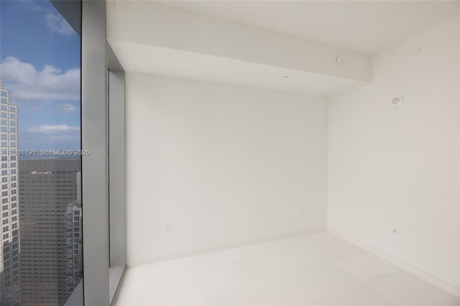 300 Biscayne Boulevard Way #4708W, Miami FL 33131