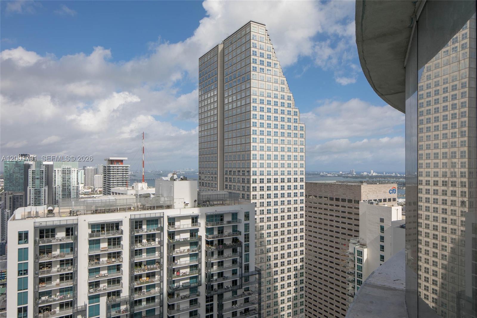 300 Biscayne Boulevard Way #4708W, Miami FL 33131