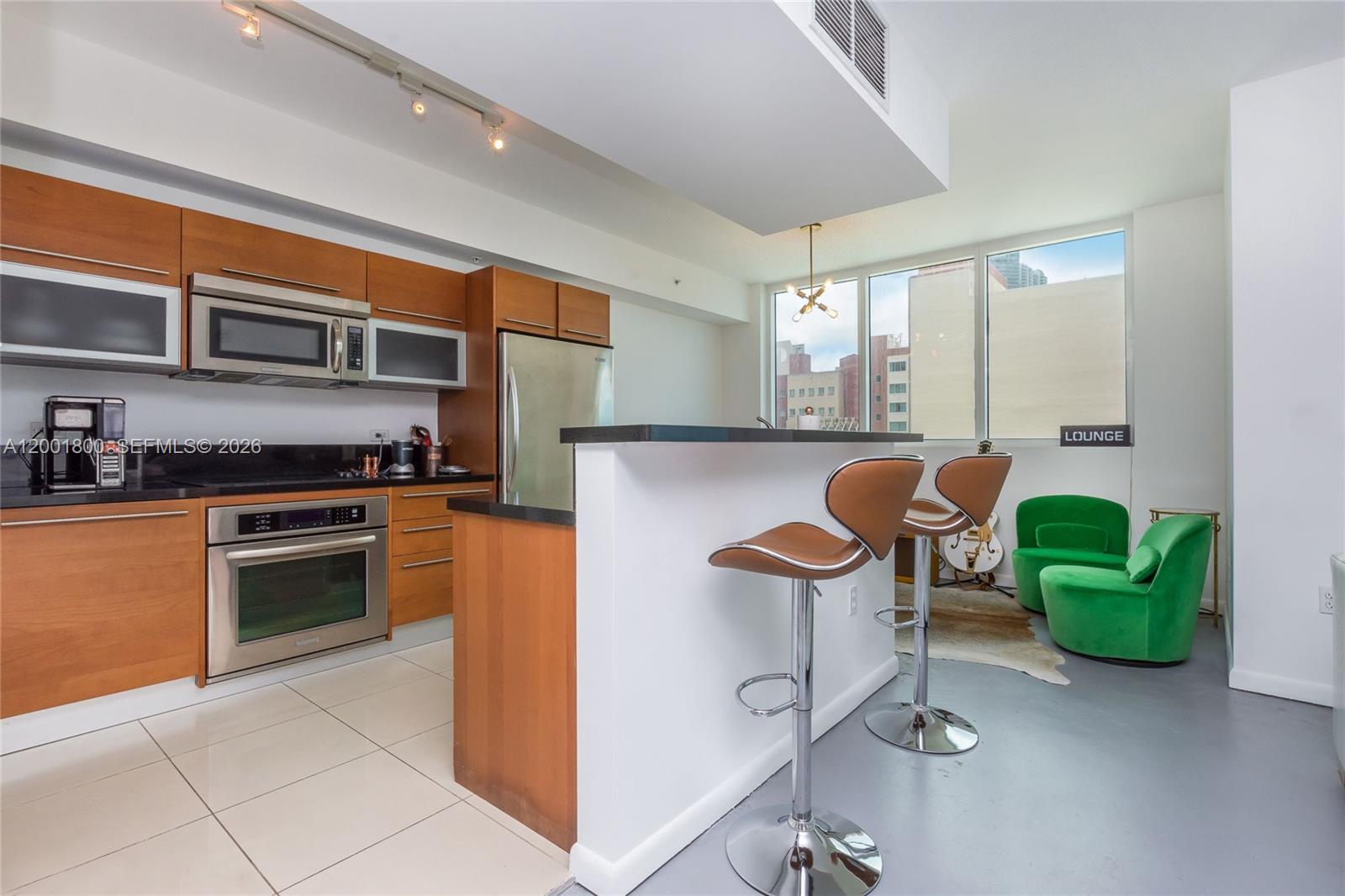 244 Biscayne Blvd #502, Miami FL 33132