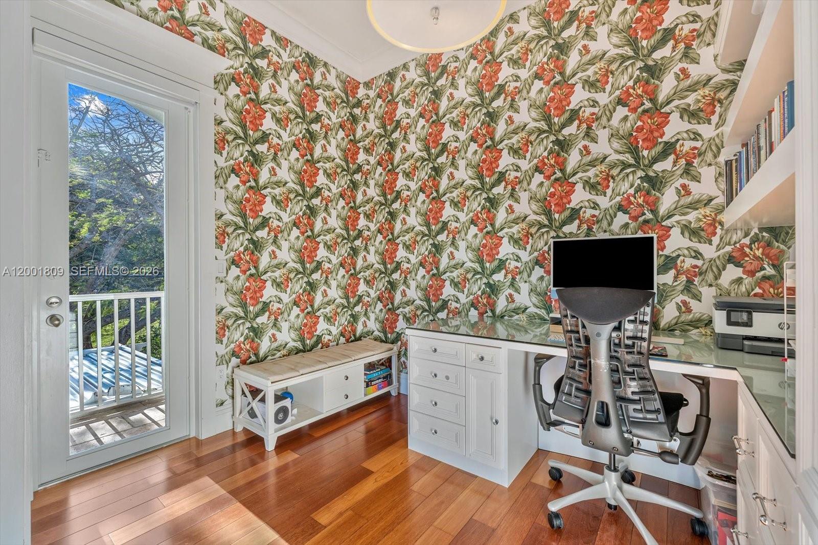 4090 Barbarossa Ave, Miami FL 33133