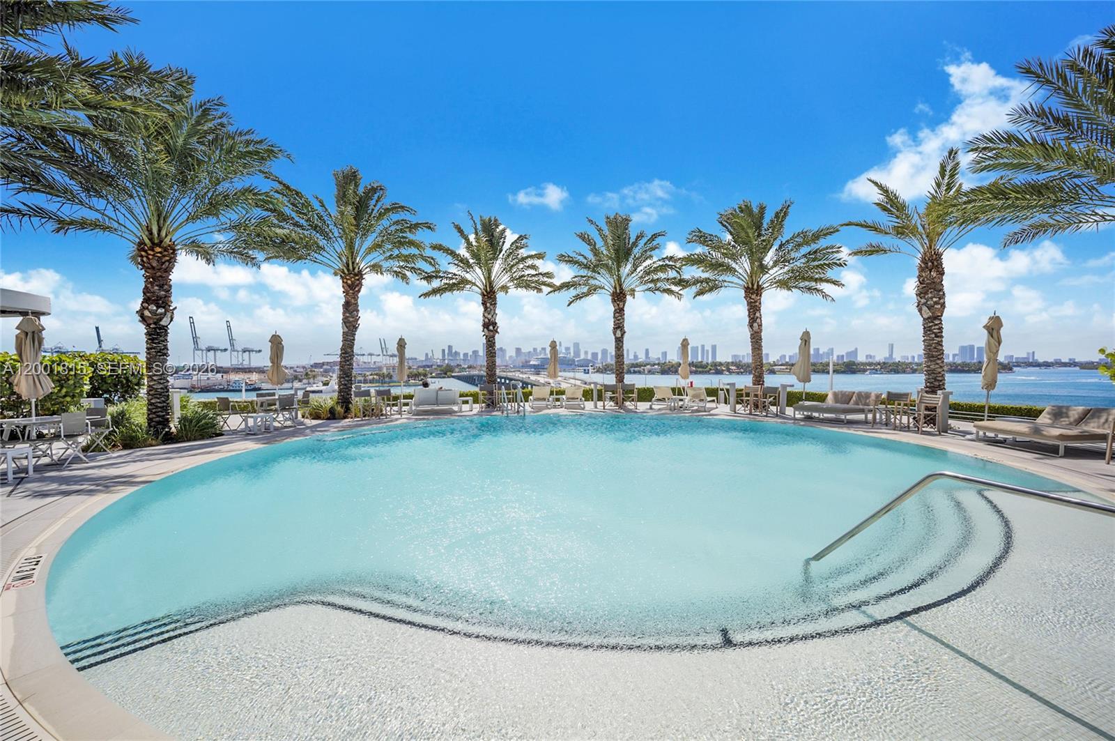 450 Alton Rd #2704, Miami Beach FL 33139
