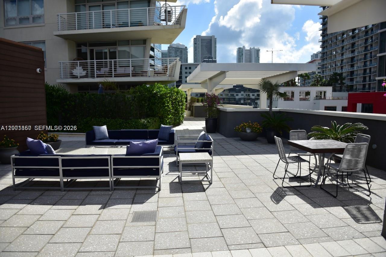 3250 NE 1st Ave #321, Miami FL 33137