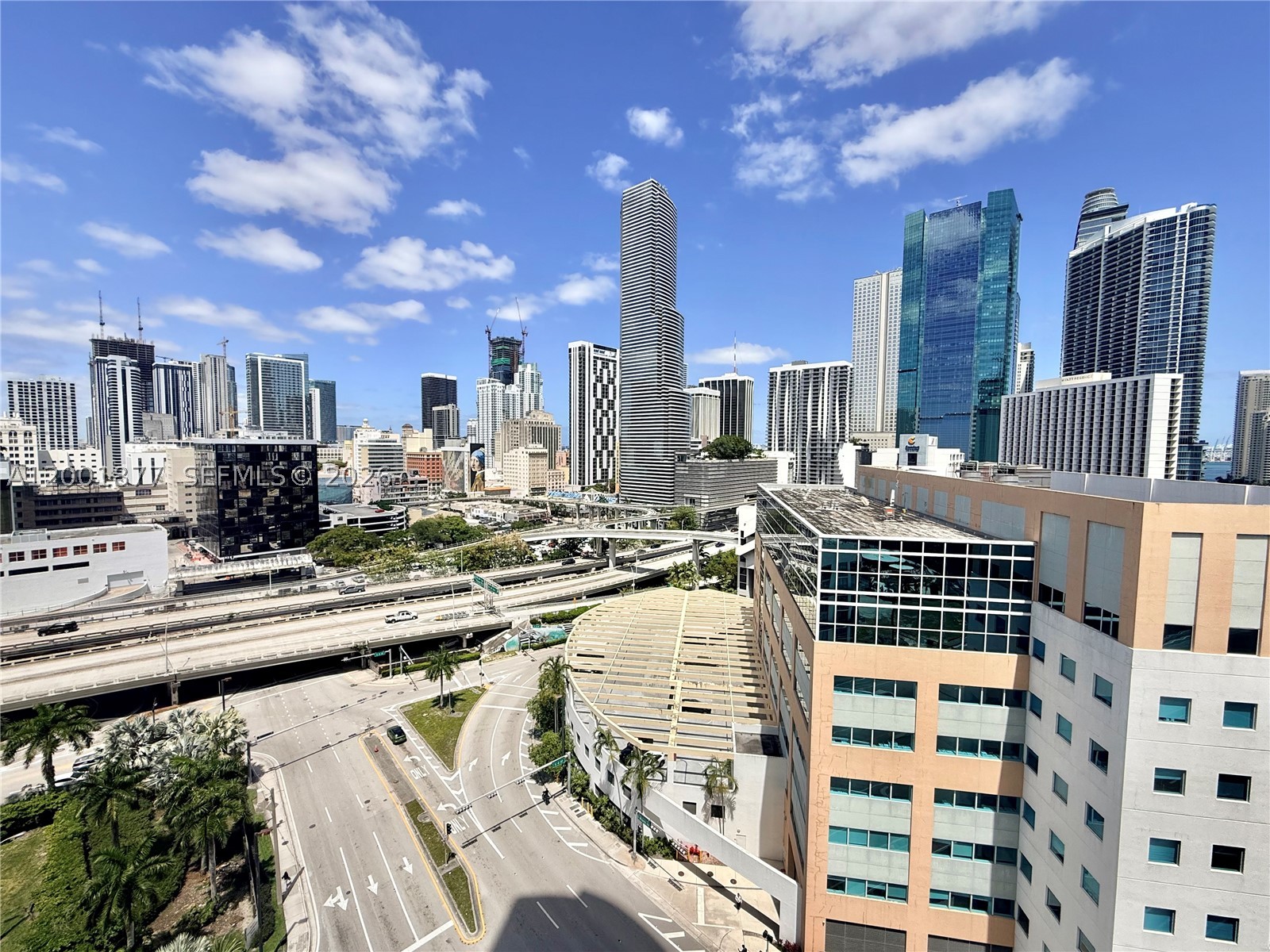 350 S Miami Ave #1601, Miami FL 33130