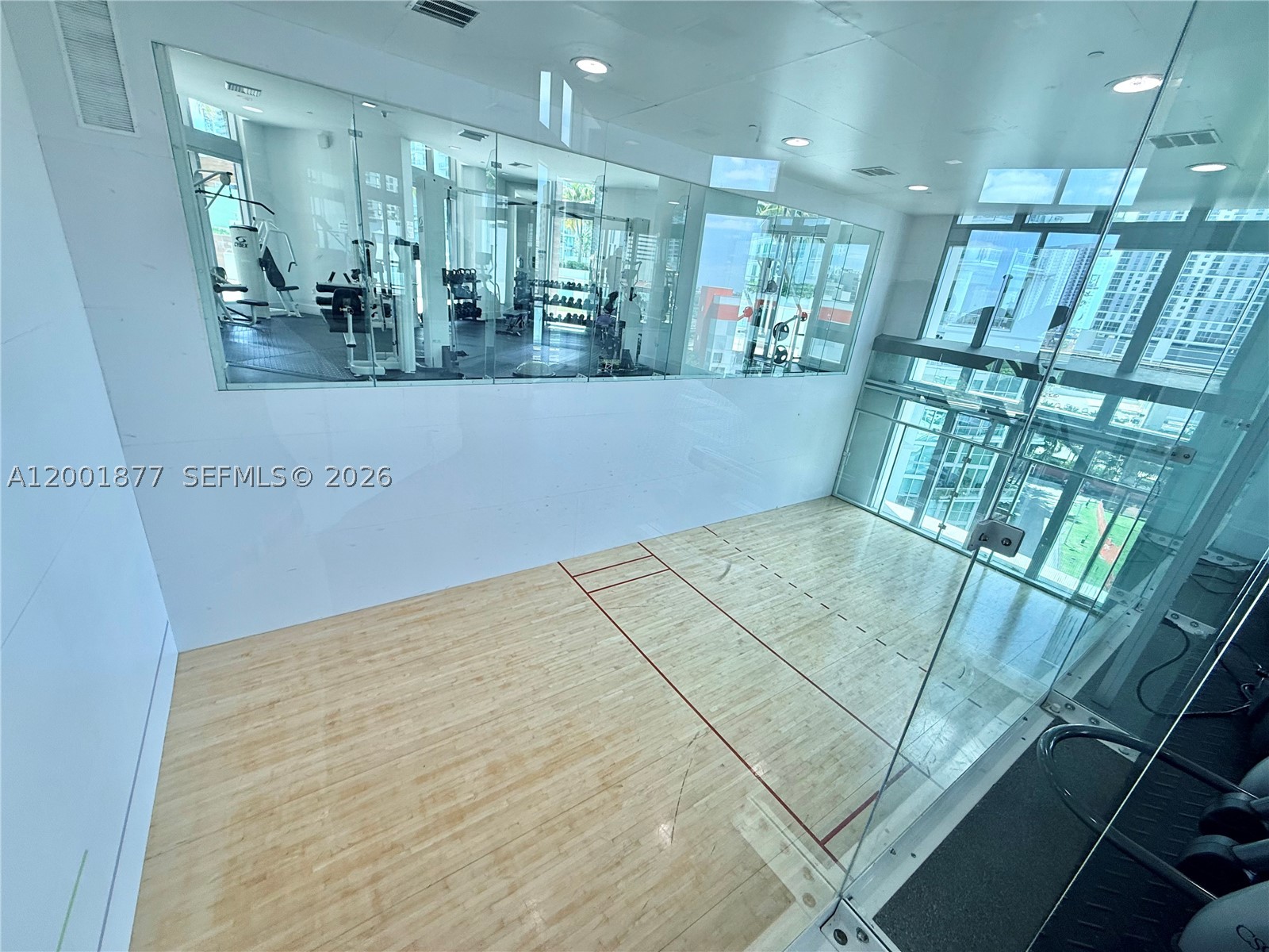 350 S Miami Ave #1601, Miami FL 33130