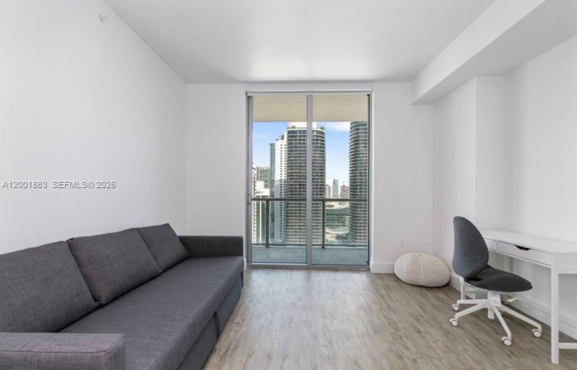 1111 SW 1st Ave #3222-N, Miami FL 33130