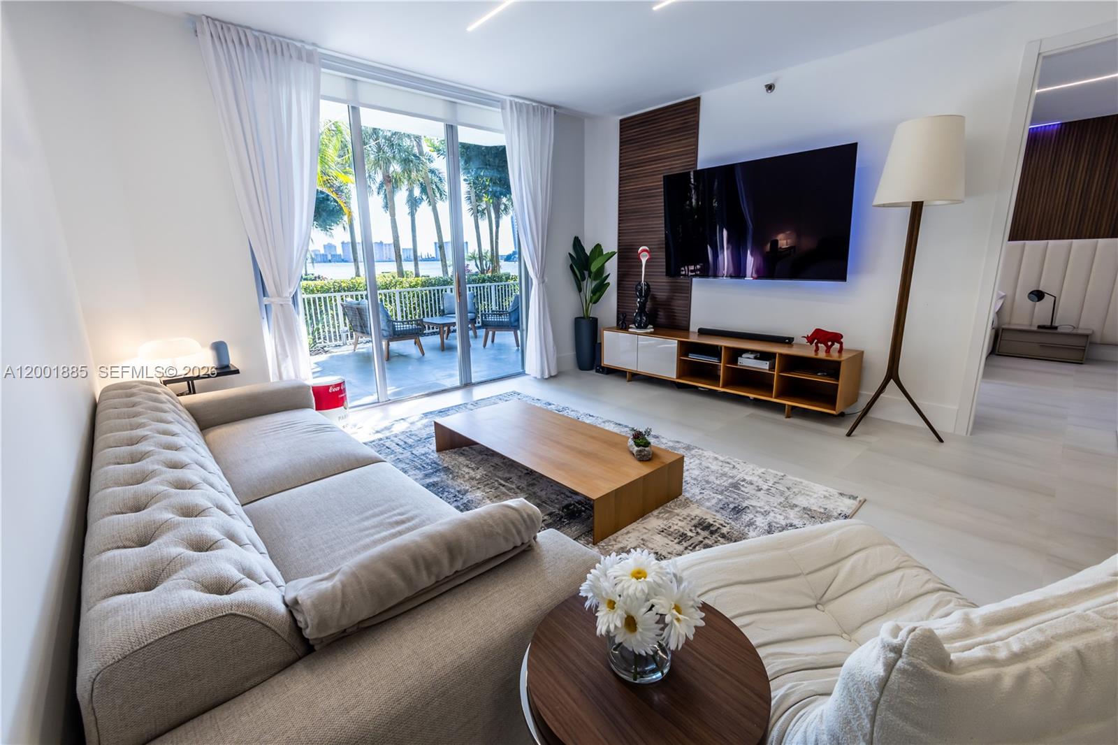 3600 Mystic Pointe Dr #114, Aventura FL 33180