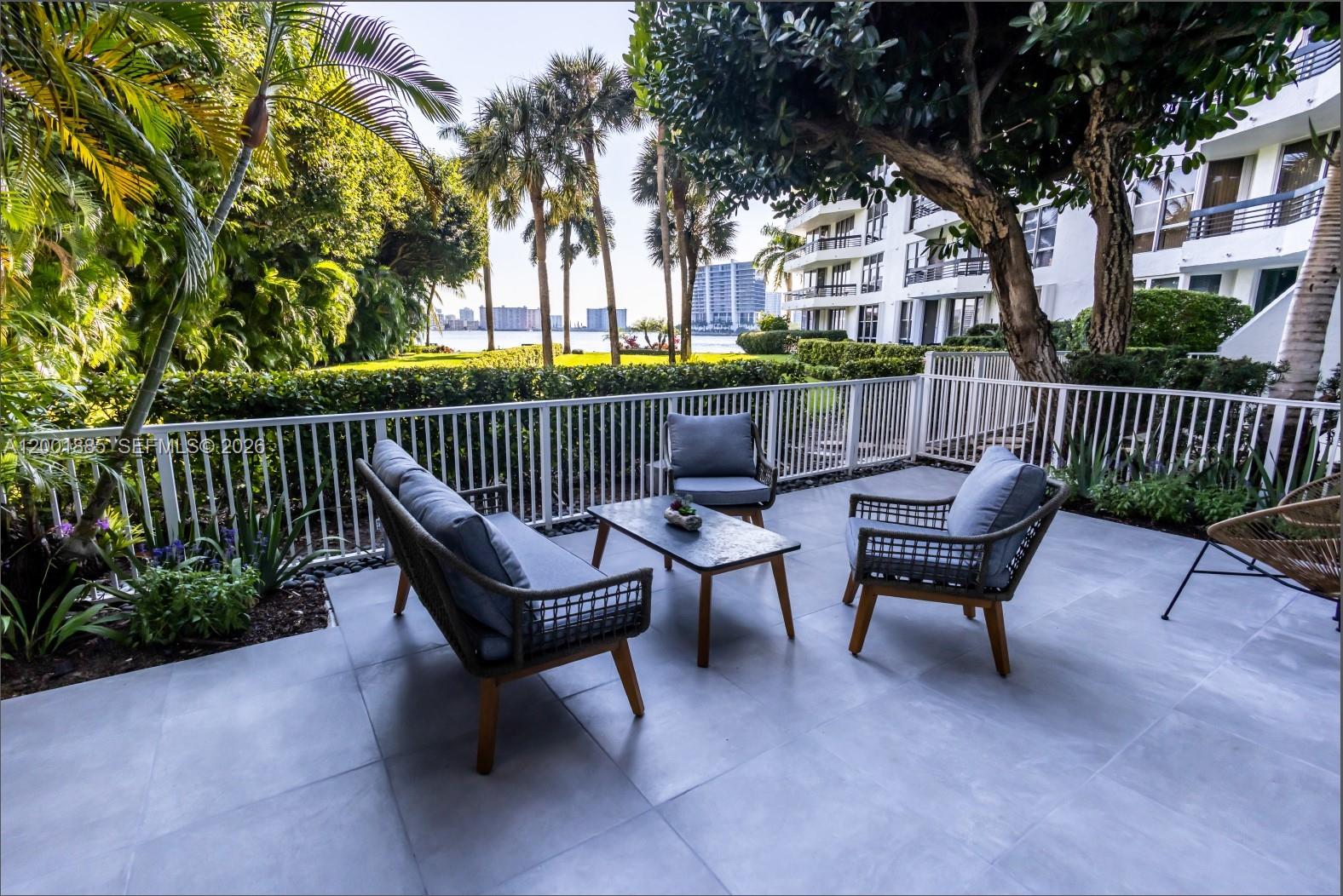3600 Mystic Pointe Dr #114, Aventura FL 33180