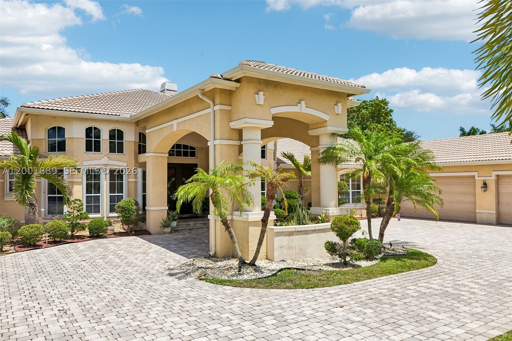 13457 Majestic Way, Cooper City FL 33330