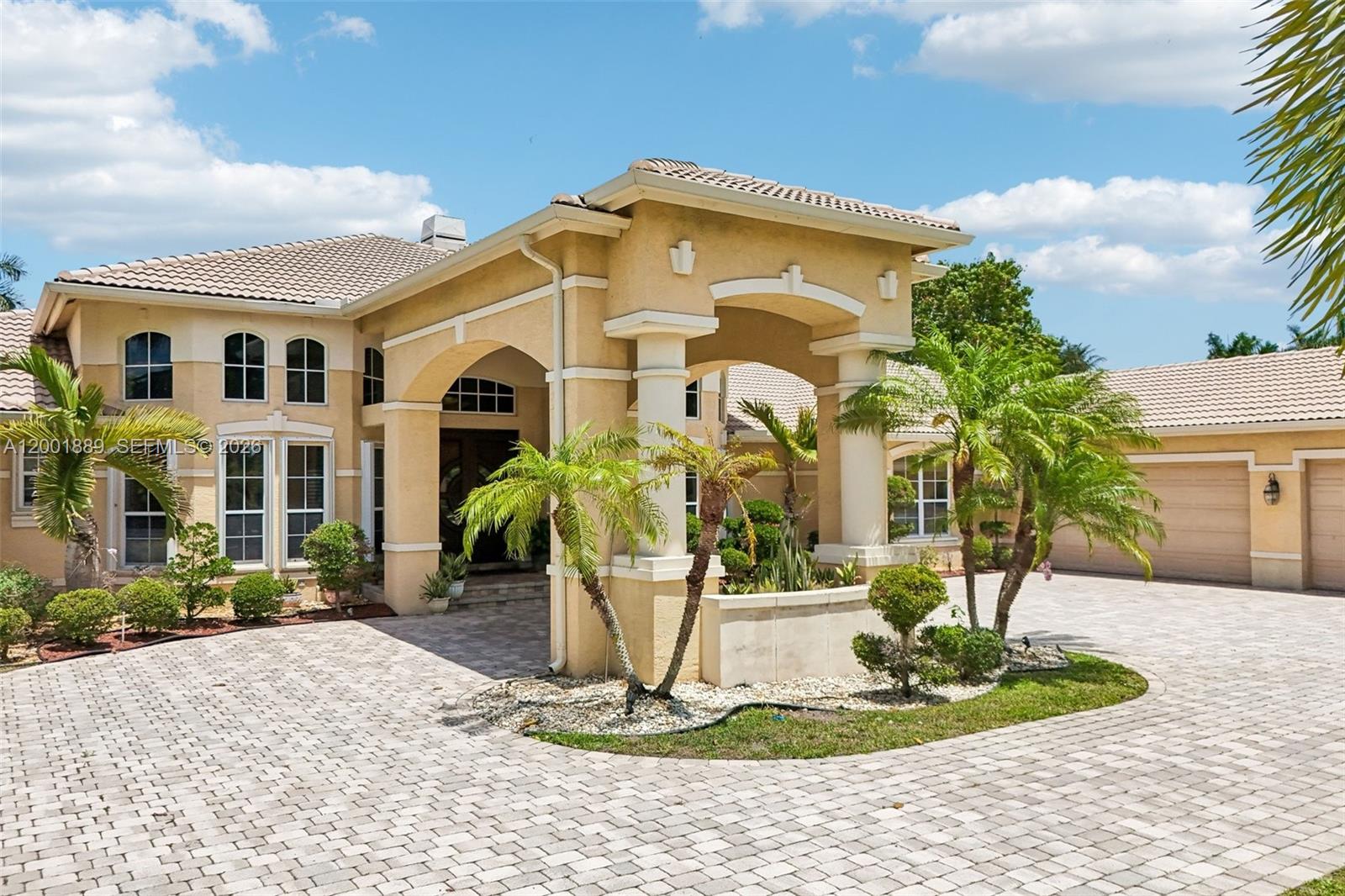 13457 Majestic Way, Cooper City FL 33330