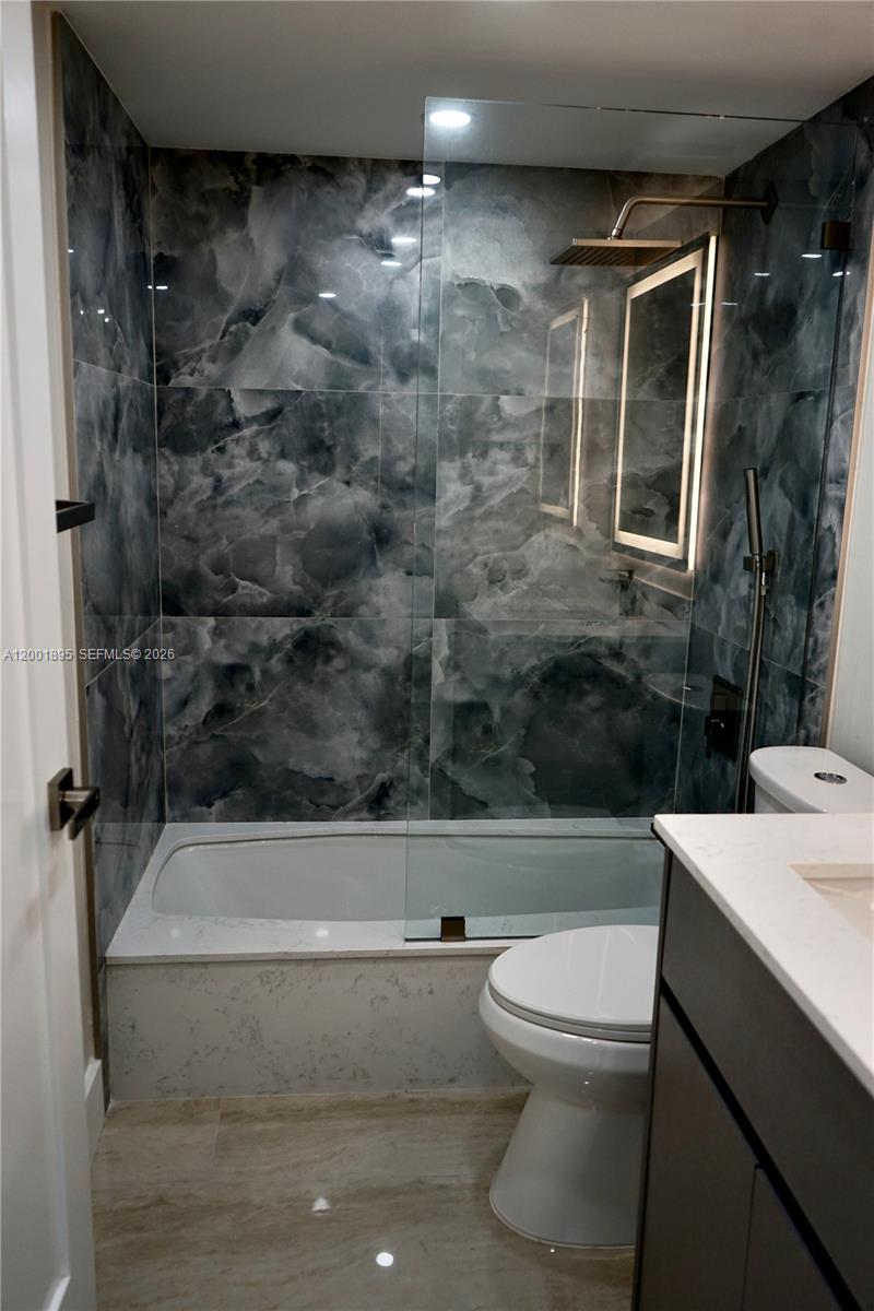 770 Claughton Island Dr #2105, Miami FL 33131