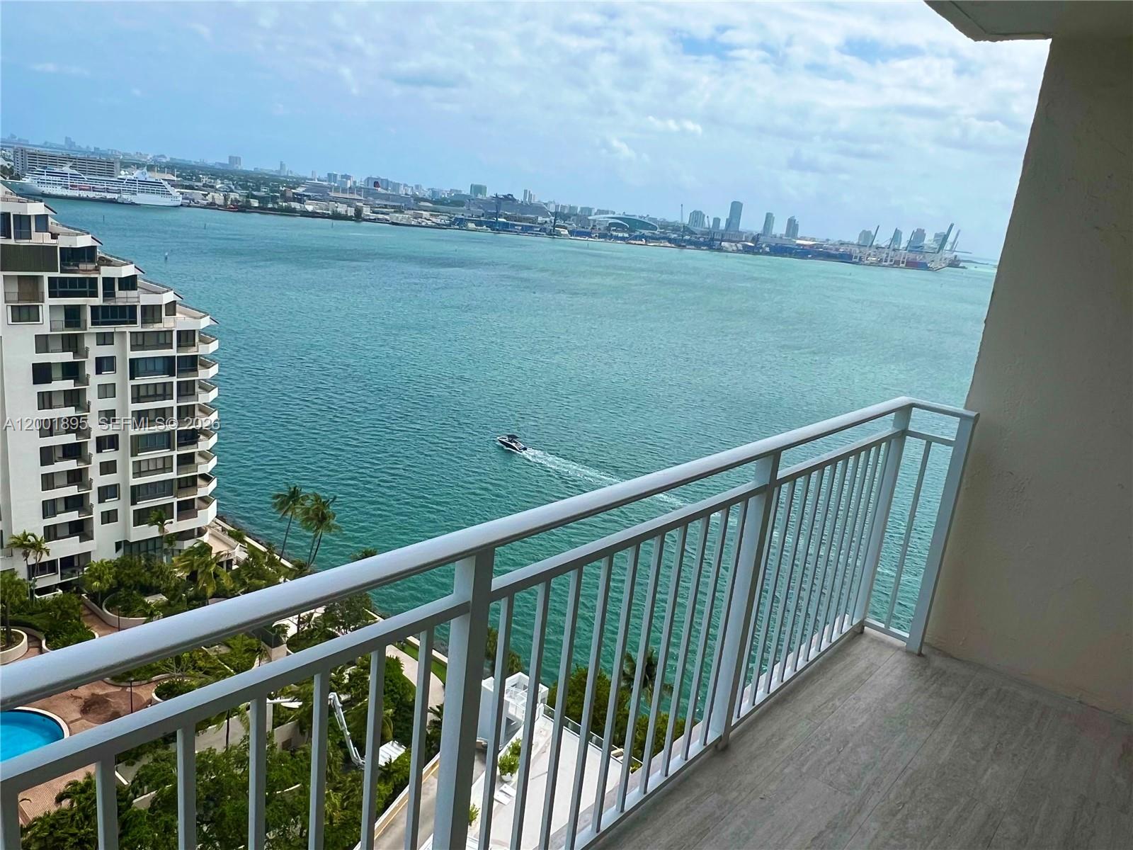770 Claughton Island Dr #2105, Miami FL 33131