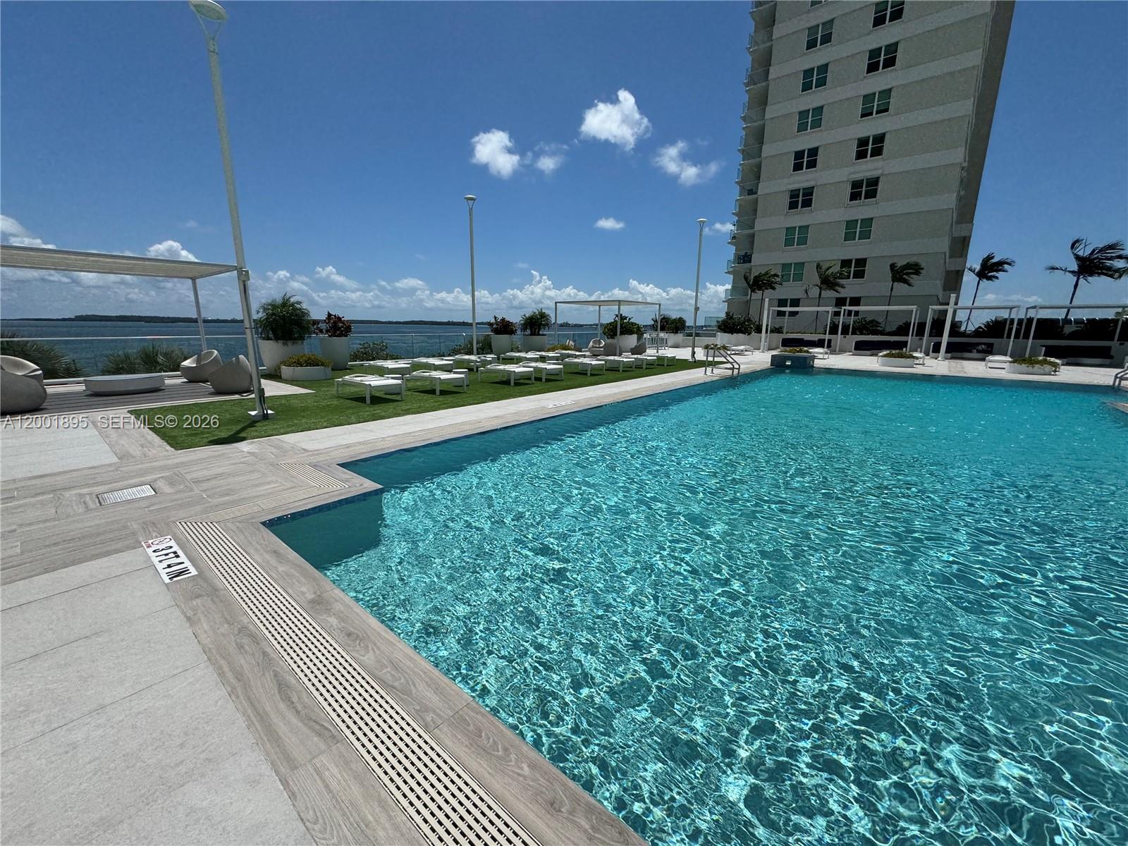 770 Claughton Island Dr #2105, Miami FL 33131