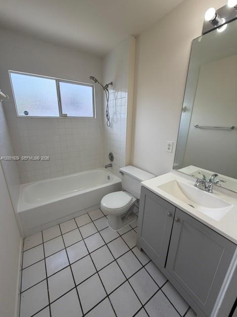 1034 W Jasmine Ln, North Lauderdale FL 33068
