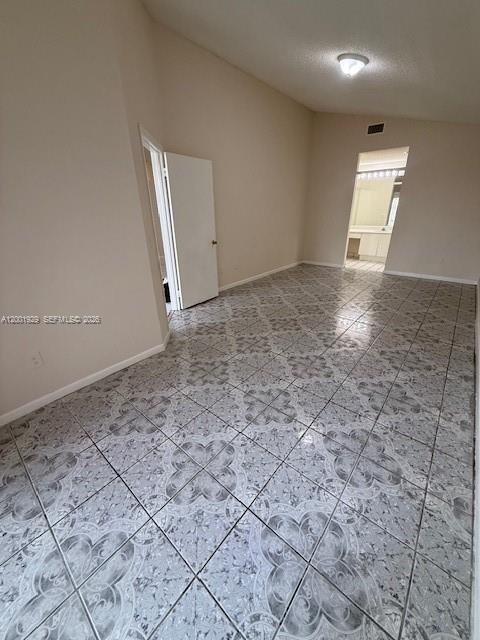 1034 W Jasmine Ln, North Lauderdale FL 33068
