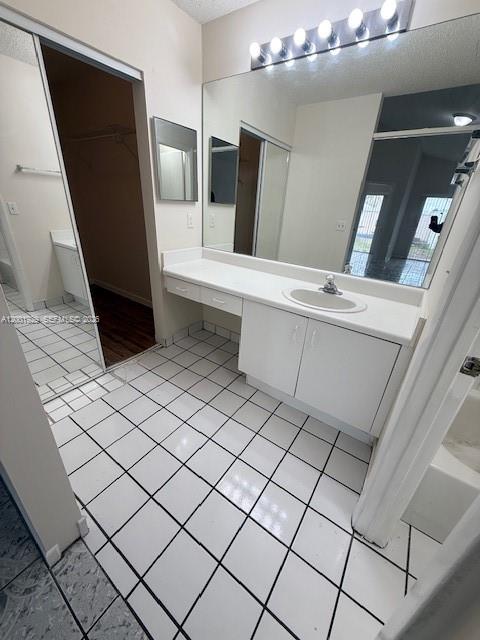 1034 W Jasmine Ln, North Lauderdale FL 33068