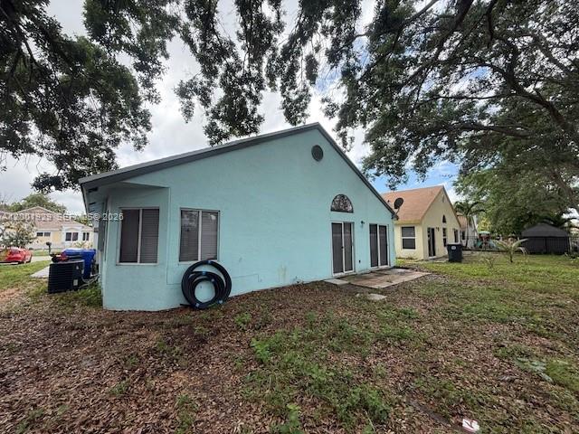 1034 W Jasmine Ln, North Lauderdale FL 33068
